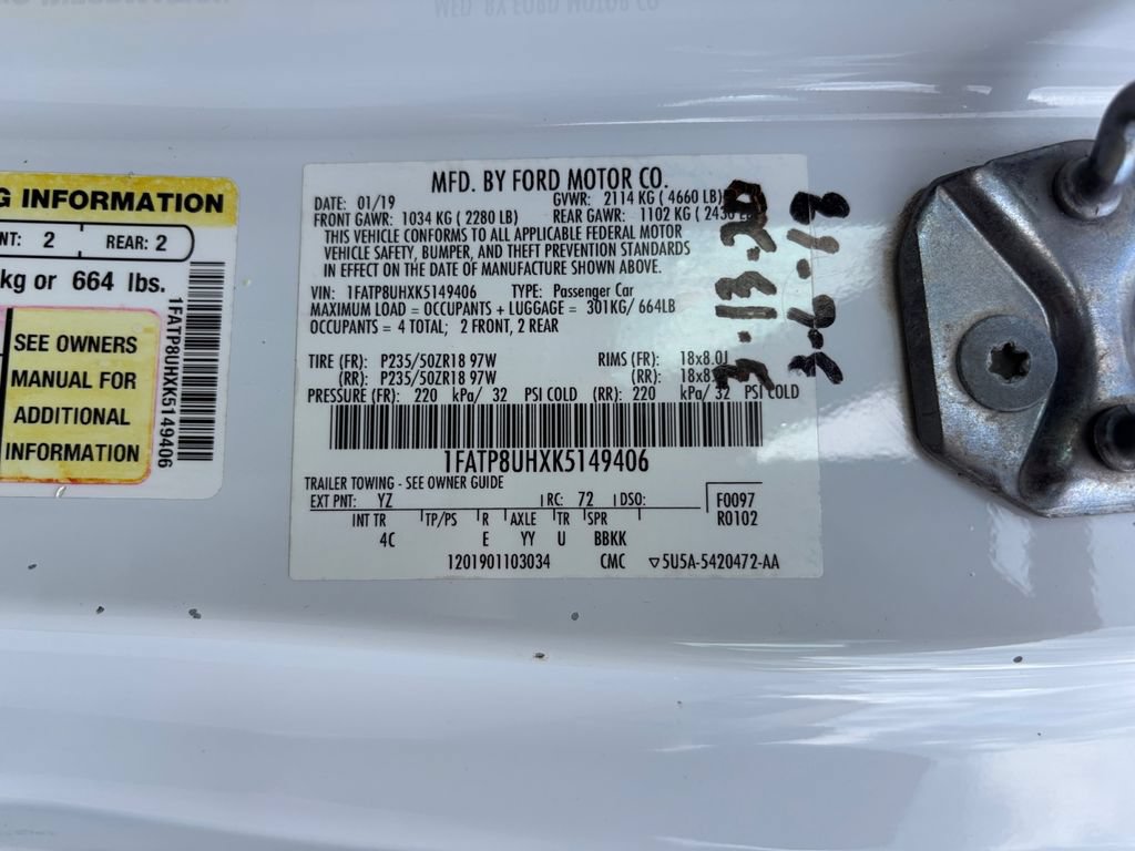 Used 2019 Ford Mustang Premium RWD image 30