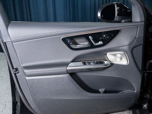 New 2026 Mercedes-Benz GLC 300 4MATIC image 12