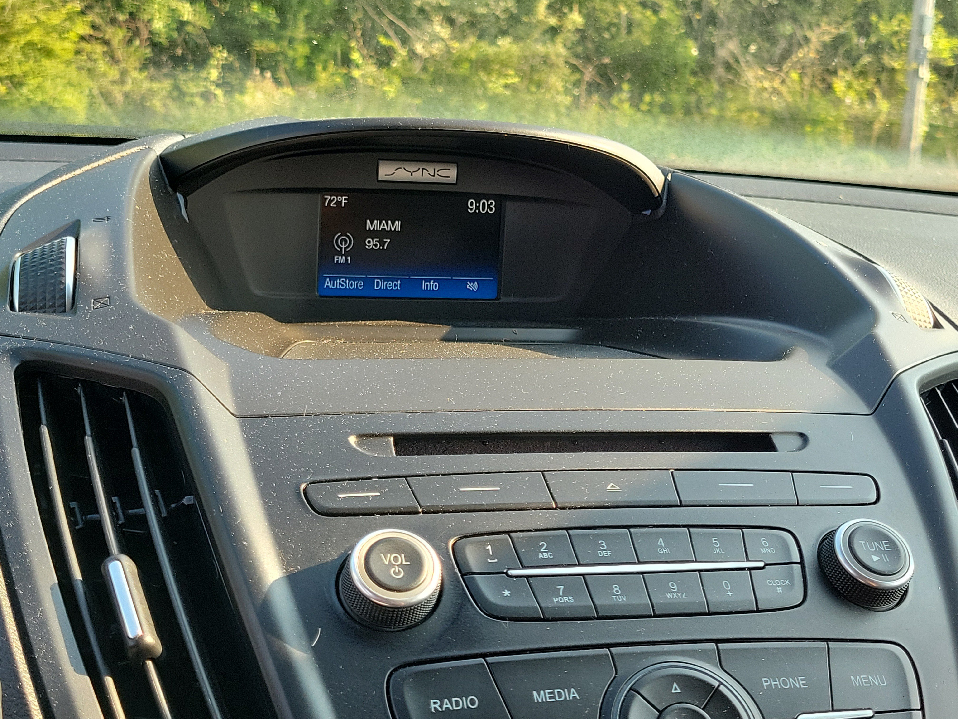 Used 2018 Ford Escape SE FWD image 26