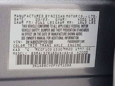 Used 2023 Nissan Sentra SV FWD image 33