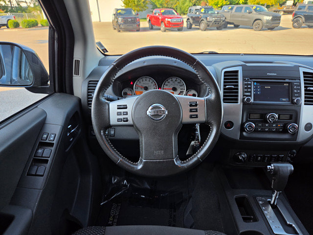 Used 2019 Nissan Frontier PRO-4X AWD/4WD image 15