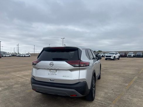 Certified 2023 Nissan Rogue SV AWD/4WD image 19