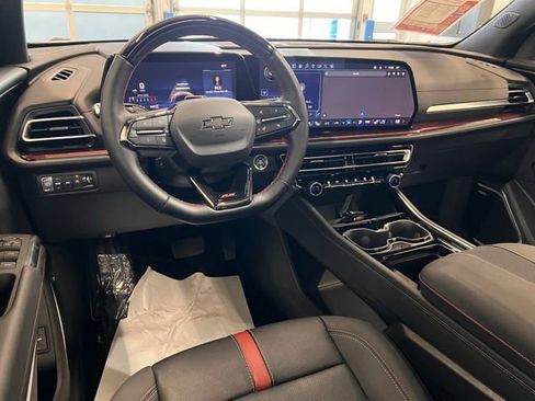 Used 2024 Chevrolet Traverse RS w/ LPO, Floor Liner Package image 27