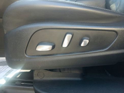 Used 2020 Cadillac XT6 Premium Luxury FWD image 19