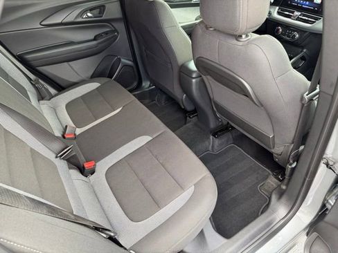 Used 2025 Chevrolet TrailBlazer LT image 17