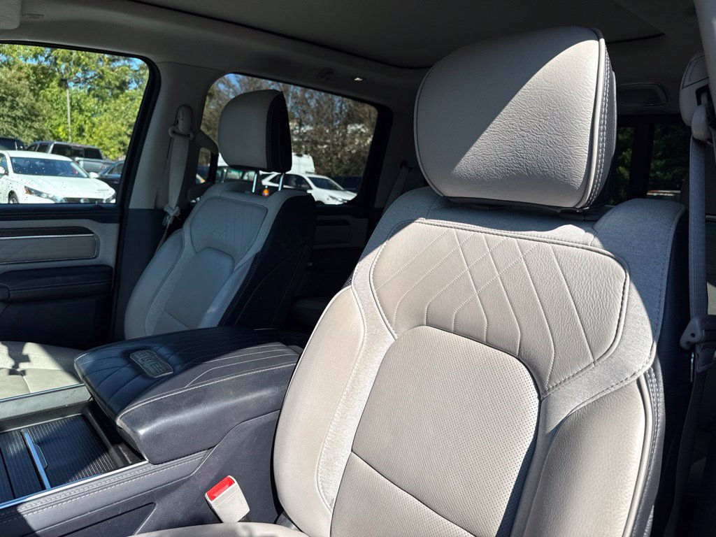 Used 2022 RAM 1500 Limited AWD/4WD image 12