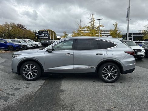Certified 2025 Acura MDX FWD w/ Technology Package image 7