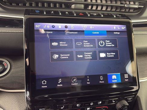 Used 2023 Jeep Grand Cherokee 4xe w/ Luxury Tech Group II image 36