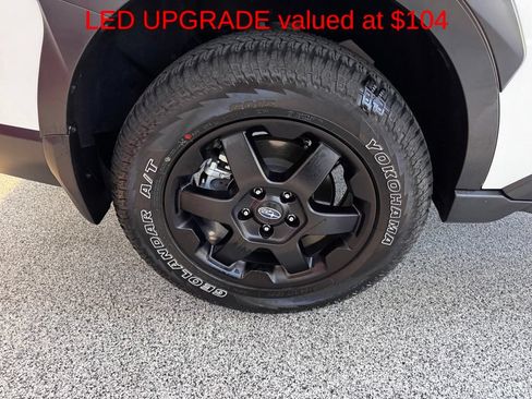Used 2025 Subaru Outback Wilderness AWD/4WD image 11