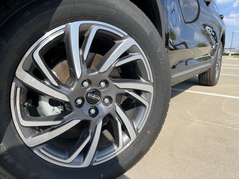 New 2025 Lincoln Corsair FWD w/ Equipment Group 101A image 14