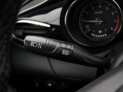 Used 2023 Buick Encore GX Preferred image 16