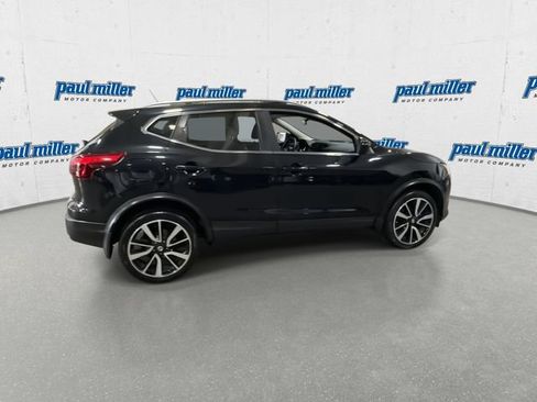Used 2018 Nissan Rogue Sport SL w/ SL Premium Package AWD/4WD image 12