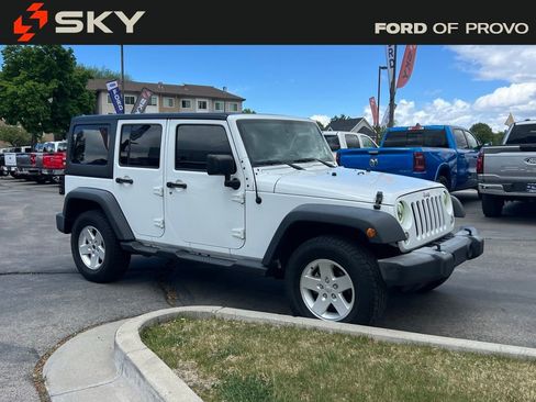 Used 2017 Jeep Wrangler Unlimited Sport w/ Quick Order Package 24S AWD/4WD image 4