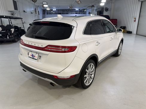Used 2019 Lincoln MKC Reserve w/ MKC Technology Package FWD image 5