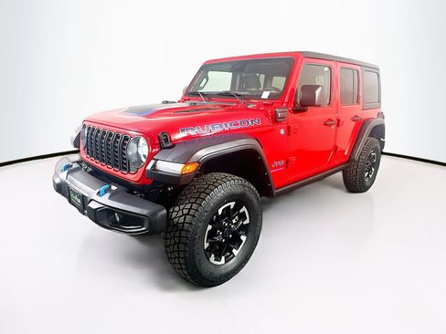 Used 2024 Jeep Wrangler Unlimited Rubicon 4xe AWD/4WD image 3