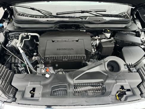 Used 2025 Honda Pilot Touring image 20