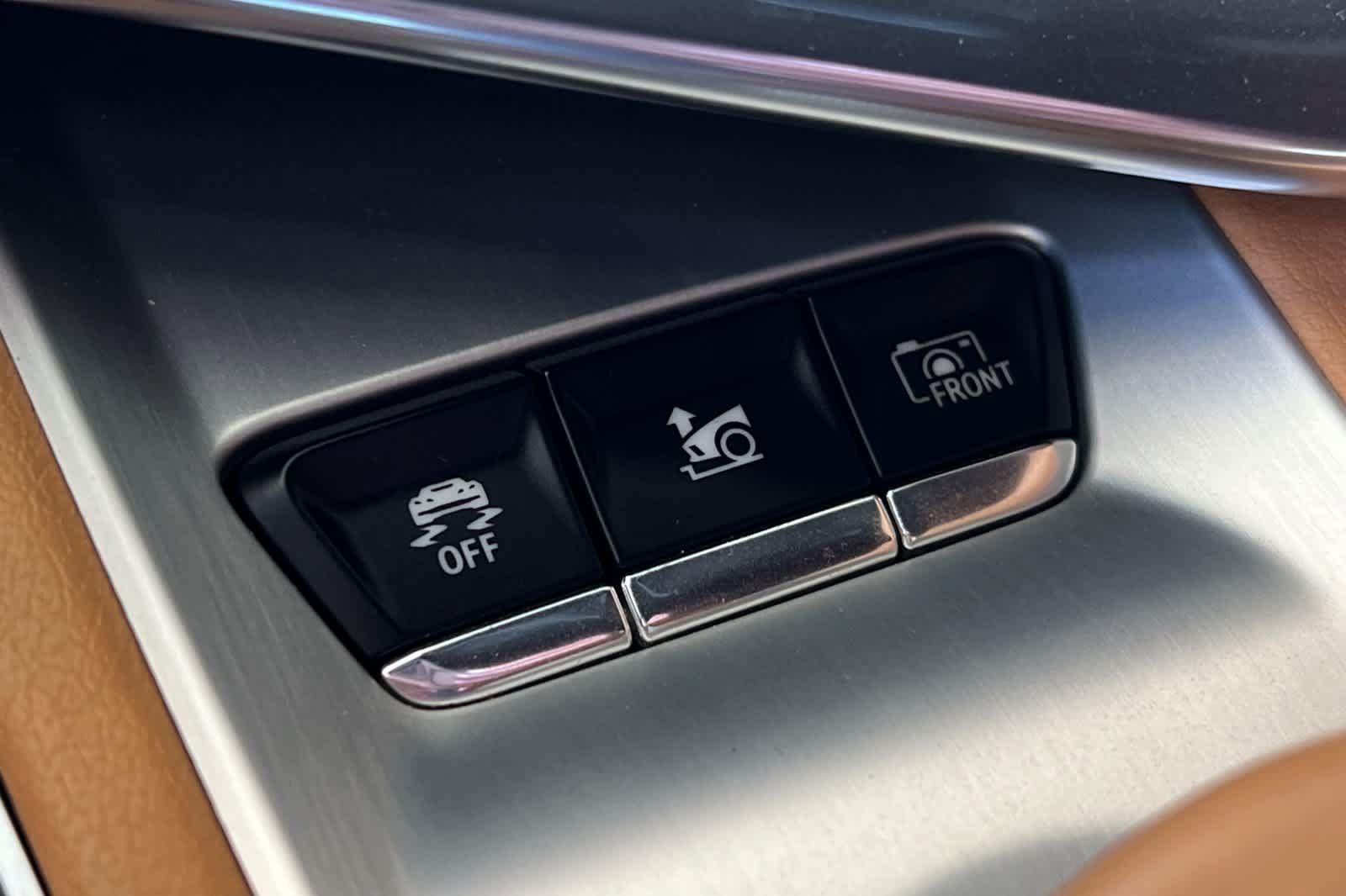 Used 2020 Chevrolet Corvette Stingray Preferred Cpe w/ 2LT Preferred Equipment Group RWD image 33