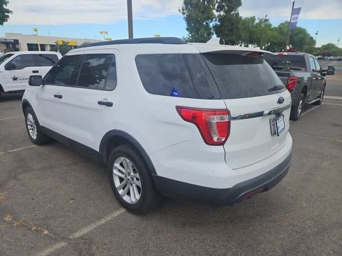Used 2016 Ford Explorer FWD image 5
