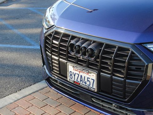 Used 2022 Audi Q3 2.0T Premium Plus w/ Premium Plus Package image 12