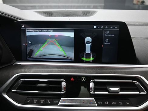 Used 2019 BMW X7 xDrive40i w/ Premium Package image 12