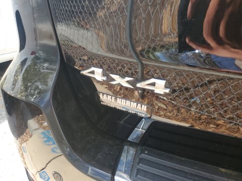 Used 2018 Jeep Grand Cherokee Overland image 5