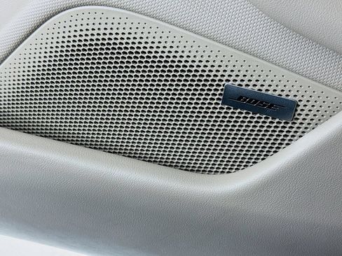 Certified 2025 Porsche Taycan RWD image 12
