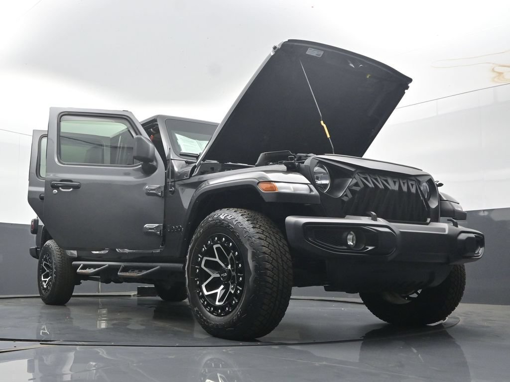 Used 2022 Jeep Gladiator Sport AWD/4WD image 63