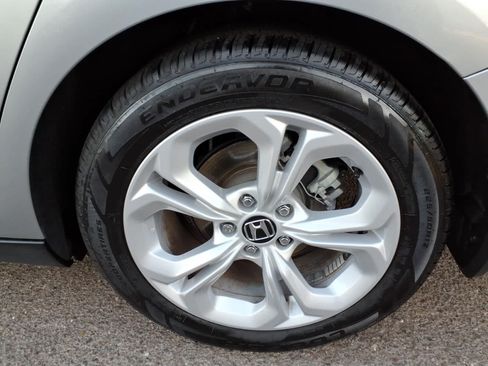 Used 2024 Honda Accord LX image 8