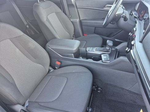 New 2026 Kia Sportage LX AWD/4WD image 15