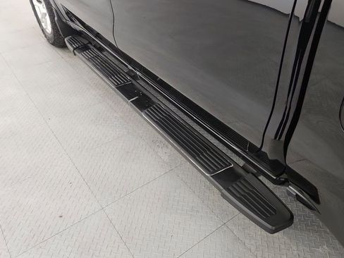 Used 2022 Chevrolet Silverado 1500 LT image 23