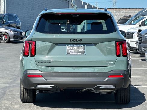 New 2026 Kia Sorento SX Prestige AWD/4WD image 5