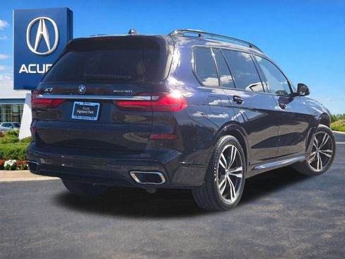 Used 2022 BMW X7 xDrive40i w/ M Sport Package image 22