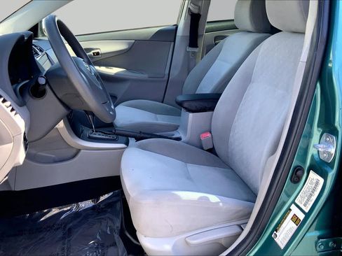 Used 2009 Toyota Corolla LE FWD image 7