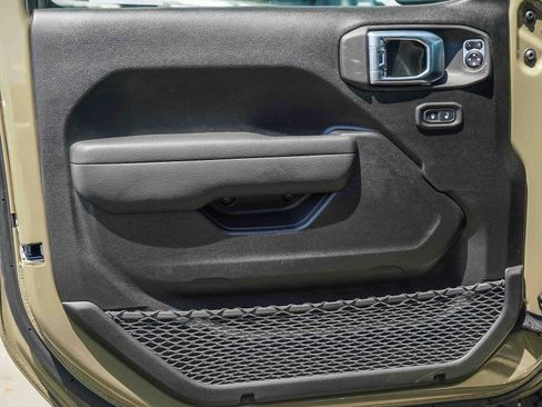 New 2026 Jeep Gladiator Mojave AWD/4WD image 19