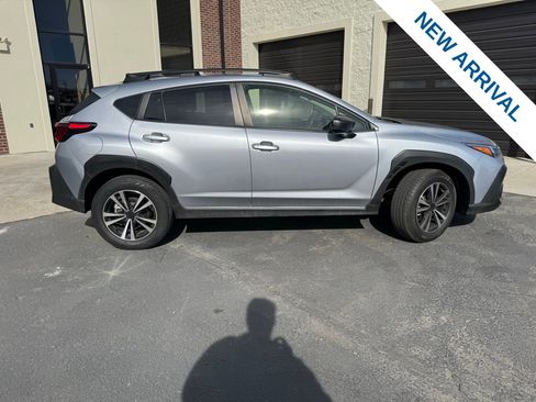 Used 2024 Subaru Crosstrek 2.0i Premium image 8