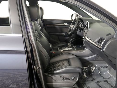Used 2018 Audi SQ5 Prestige w/ Prestige Package AWD/4WD image 27