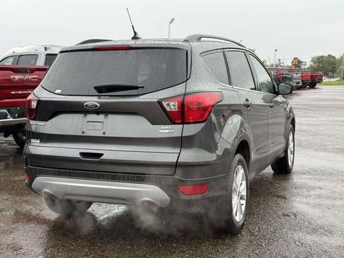 Used 2019 Ford Escape SEL AWD/4WD image 5