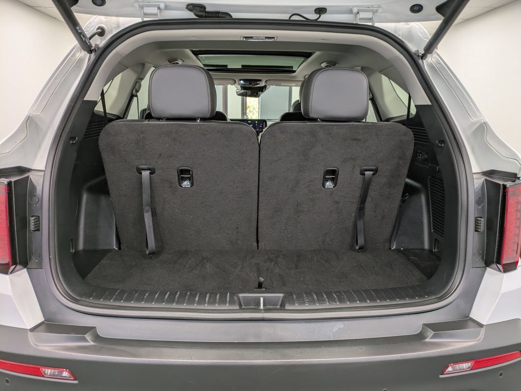Certified 2023 Kia Sorento X-Line EX AWD/4WD image 23