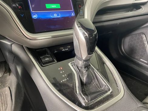 Used 2020 Subaru Outback Limited AWD/4WD image 8