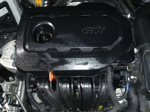 Used 2020 Hyundai Santa Fe SEL FWD image 30