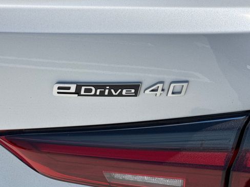 New 2026 BMW i4 eDrive40 w/ Premium Package RWD image 21