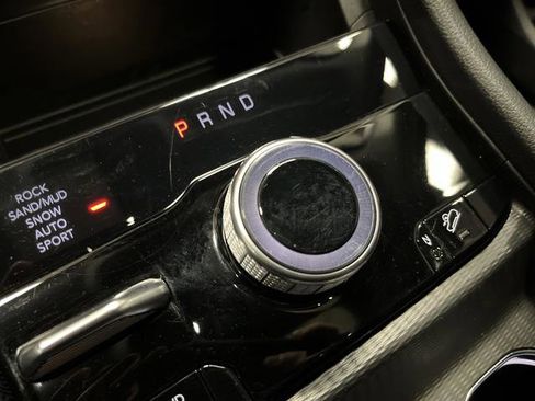 Used 2024 Jeep Grand Cherokee Limited 4xe image 22