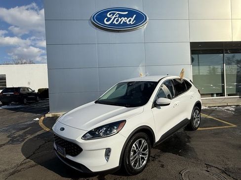 Certified 2022 Ford Escape SEL image 2