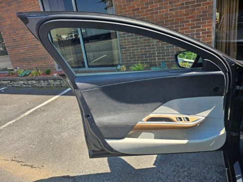 Used 2025 Lucid Air Grand Touring AWD/4WD image 34