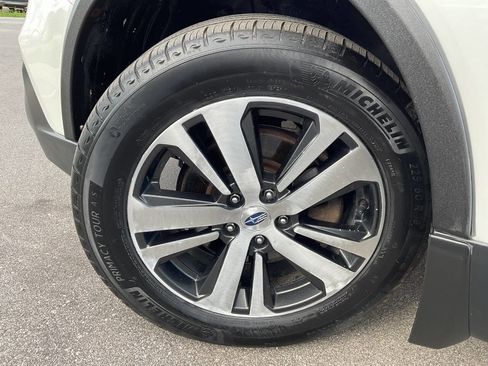 Used 2018 Subaru Outback 2.5i Limited w/ Popular Package #2 image 40