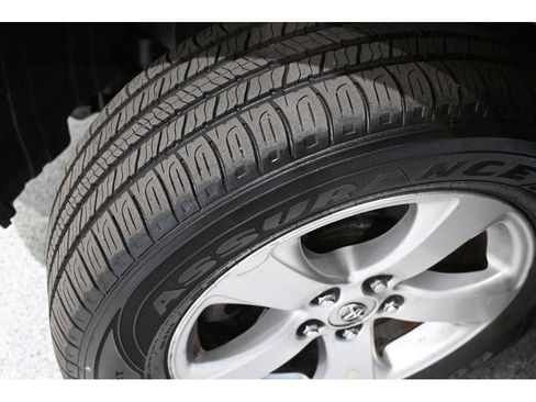 Used 2014 Toyota Sienna LE image 11