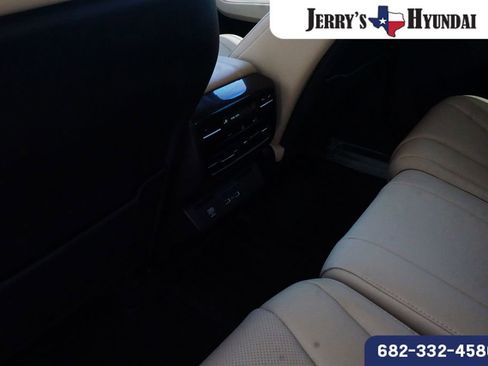 Used 2024 Acura MDX SH-AWD w/ Technology Package image 24