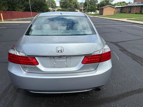 Used 2015 Honda Accord EX-L image 8