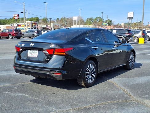 Used 2023 Nissan Altima 2.5 SV image 18