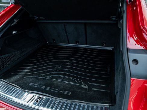 Used 2021 Porsche Cayenne GTS AWD/4WD image 57